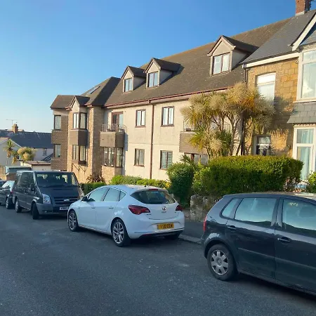 Quiet Family-friendly 250 Metres From Beach And Town *